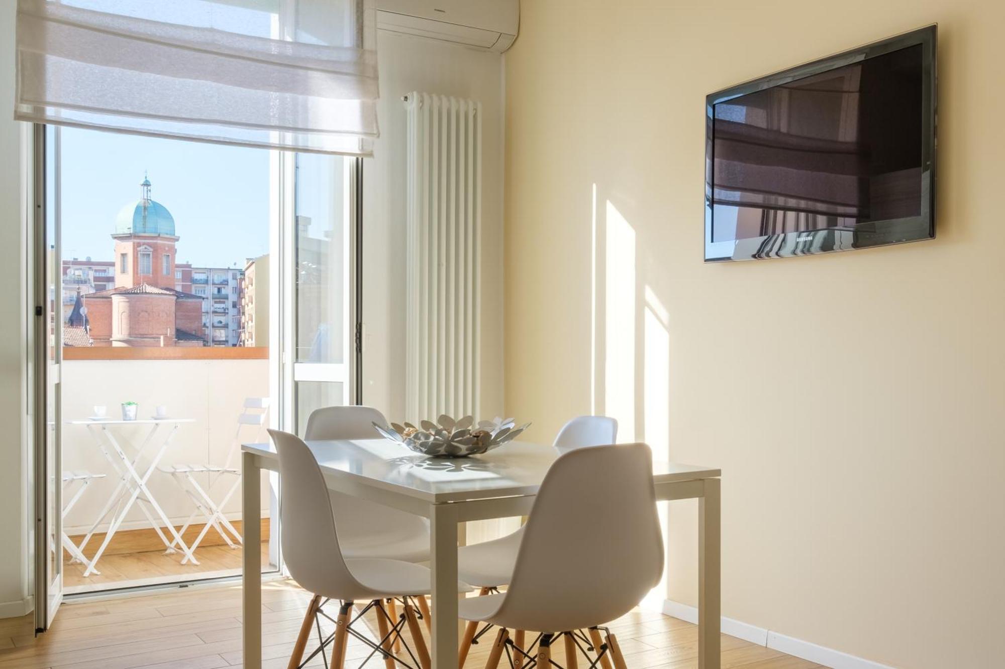 Scandellari Apartments - Stylish Stay For Two Guests Bologna Ngoại thất bức ảnh